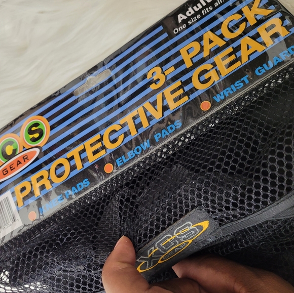 Xcs gear 3pc protection gear - Picture 3 of 5